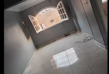 Apartments For rent - 2 rooms - floor 5