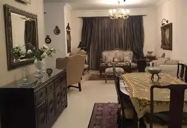 شقق للبيع - 3 غرف - بالدور 1