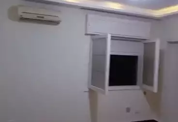 Apartments For sale - 3 rooms - floor 1