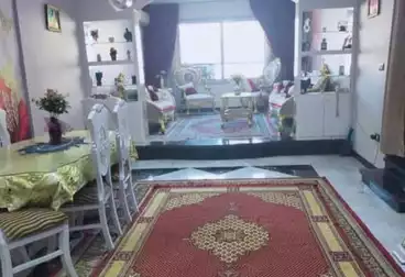 Apartments For sale - 3 rooms - floor 8