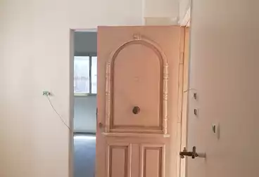 Apartments For sale - 2 rooms - floor 3