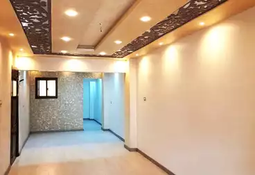 Apartments For sale - 2 rooms - floor 8