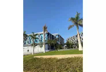 Clinics For sale - 2 rooms - floor 1