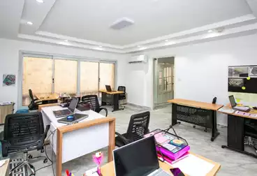 Administrative For sale - 3 rooms - floor 1