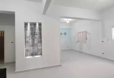 Furnished Apartment For sale - 2 rooms - floor 3
