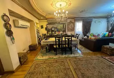 Apartments For sale - 5 rooms - floor 4