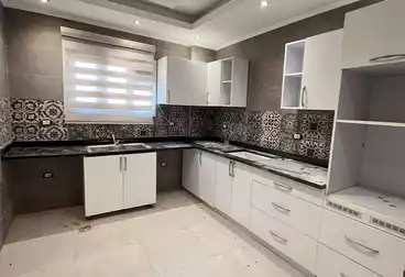 Apartments For rent - 3 rooms - floor 2