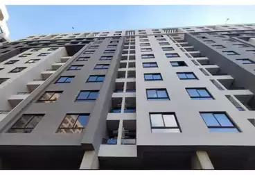 Apartments For sale - 2 rooms - floor 7