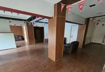 Administrative Building For rent - 3 rooms