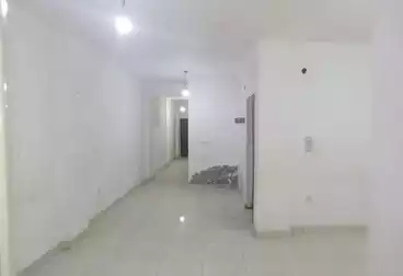 Apartments For rent - 2 rooms - floor 4
