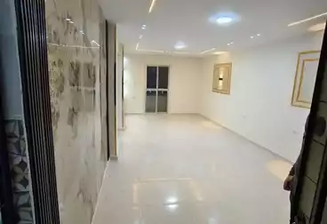Apartments For sale - 3 rooms - floor 4