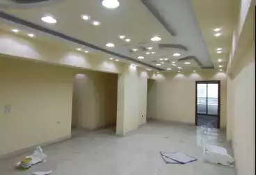 إداري للإيجار - 5 غرف - بالدور 6