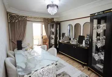 شقق للبيع - 3 غرف - بالدور 10