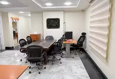 Offices For rent - 6 rooms - floor 3