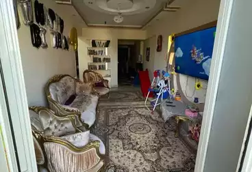 Apartments For sale - 3 rooms - floor 5
