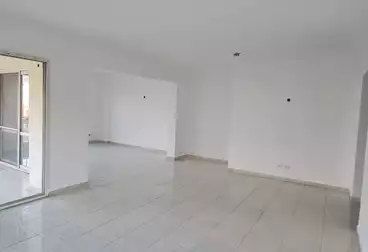 Apartments For rent - 3 rooms - floor 3