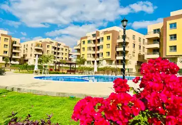 Penthouse For sale - 4 rooms - floor 3