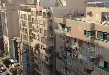 Apartments For sale - 2 rooms - floor 12