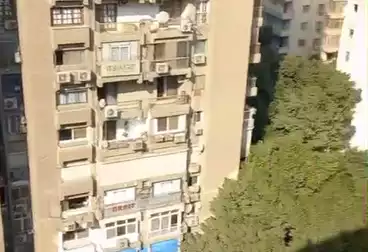 Apartments For sale - 2 rooms - floor 12