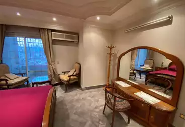 Furnished Apartment For sale - 3 rooms - floor 9