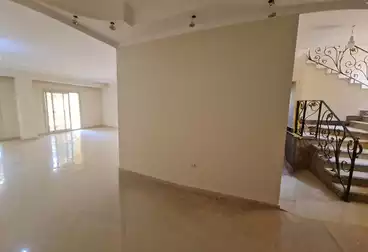 توين هاوس للبيع - 3 غرف