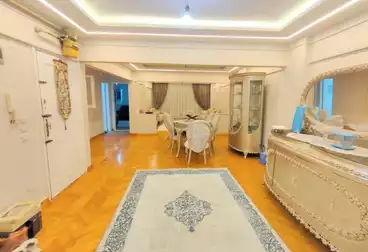 Apartments For sale - 4 rooms - floor 2