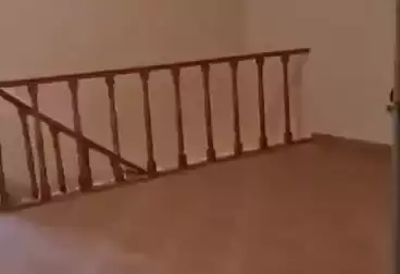 Apartments For sale - 3 rooms - floor 1