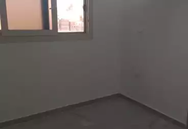 Apartments For sale - 4 rooms - floor 5