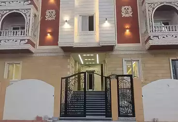 شقق للبيع - 2 غرف - بالدور 4