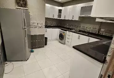 Furnished Apartment For sale - 3 rooms - floor 3