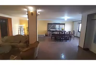 Apartments For sale - 4 rooms - floor 8