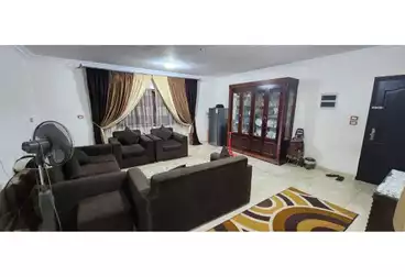 شقق للبيع - 3 غرف - بالدور 2