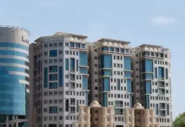 مقر إداري للإيجار - 4 غرف - بالدور 5