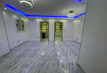 Apartments For sale - 2 rooms - floor 1