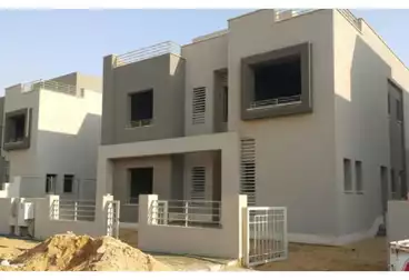 Separate Villa For sale - 6 rooms