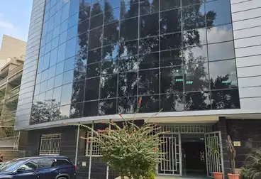 Administrative For rent - 20 rooms