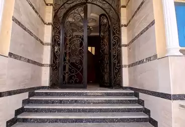 Apartments For rent - 3 rooms - floor 1