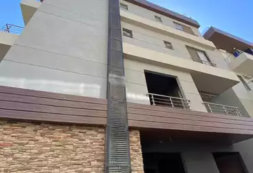 Apartments For sale - 2 rooms - floor 2