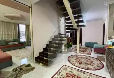 Penthouse For sale - 3 rooms - floor 10