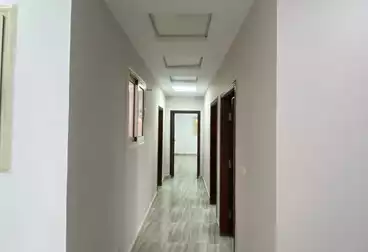 Administrative For rent - 4 rooms - floor 3