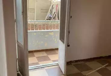 Apartments For rent - 3 rooms - floor 7