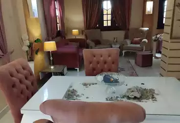 Furnished Apartment For rent - 3 rooms - floor 0