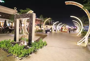 مطاعم للإيجار - بالدور 0