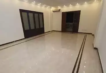 Apartments For sale - 4 rooms - floor 1