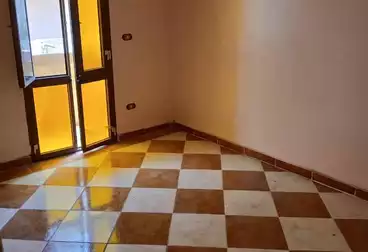 Apartments For sale - 2 rooms - floor 5