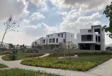 Apartments For sale - 4 rooms - floor 2