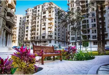 Apartments For sale - 3 rooms - floor 3