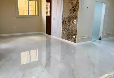 Apartments For sale - 3 rooms - floor 1