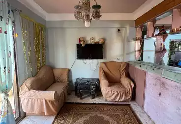 Furnished Apartment For sale - 3 rooms - floor 5