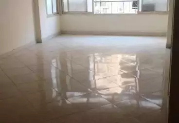 Apartments For sale - 3 rooms - floor 2